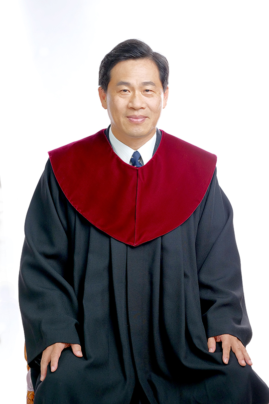 Justice Jui-Ming HUANG